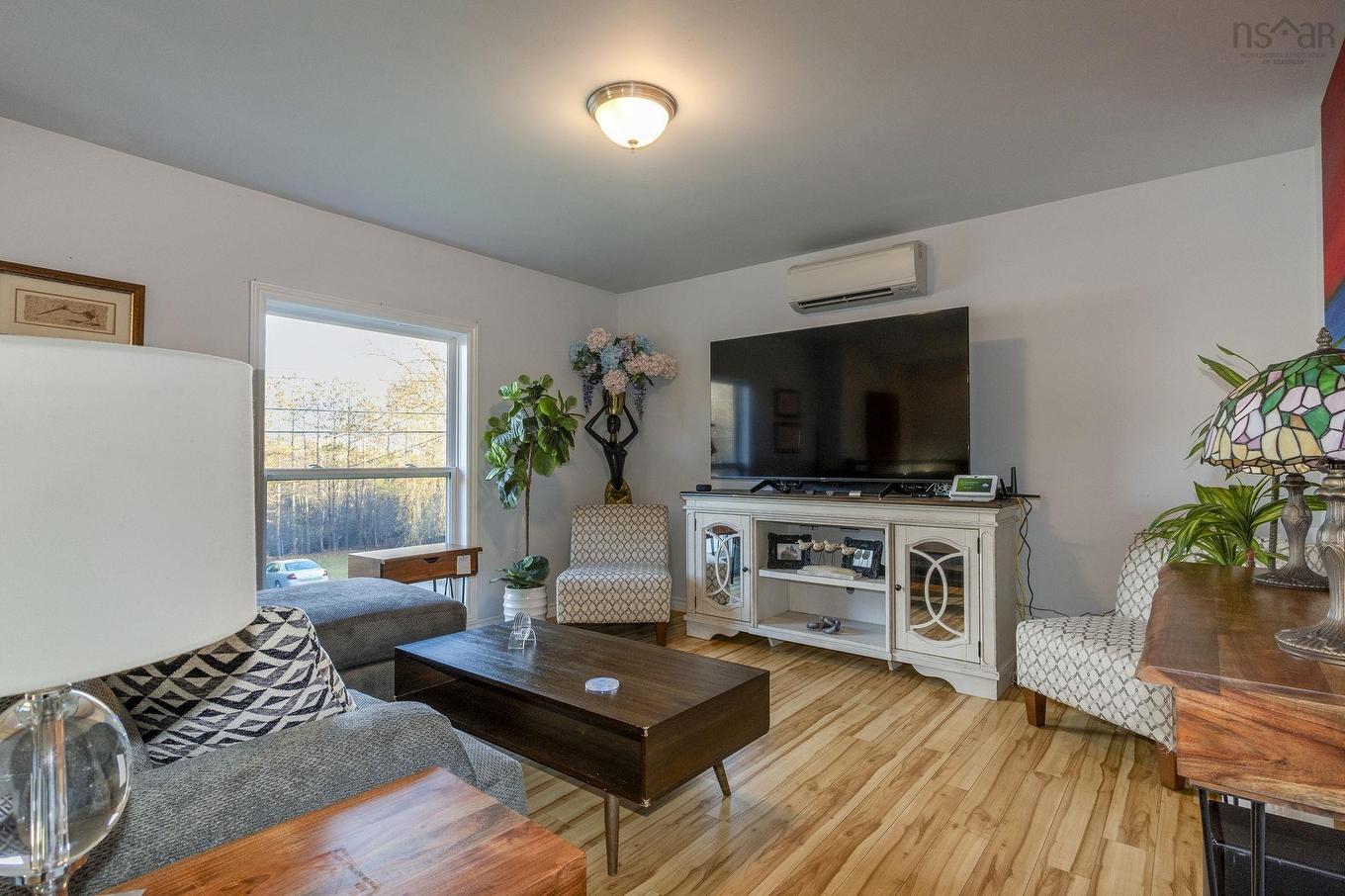 38-44 North Avenue, New Glasgow, NS