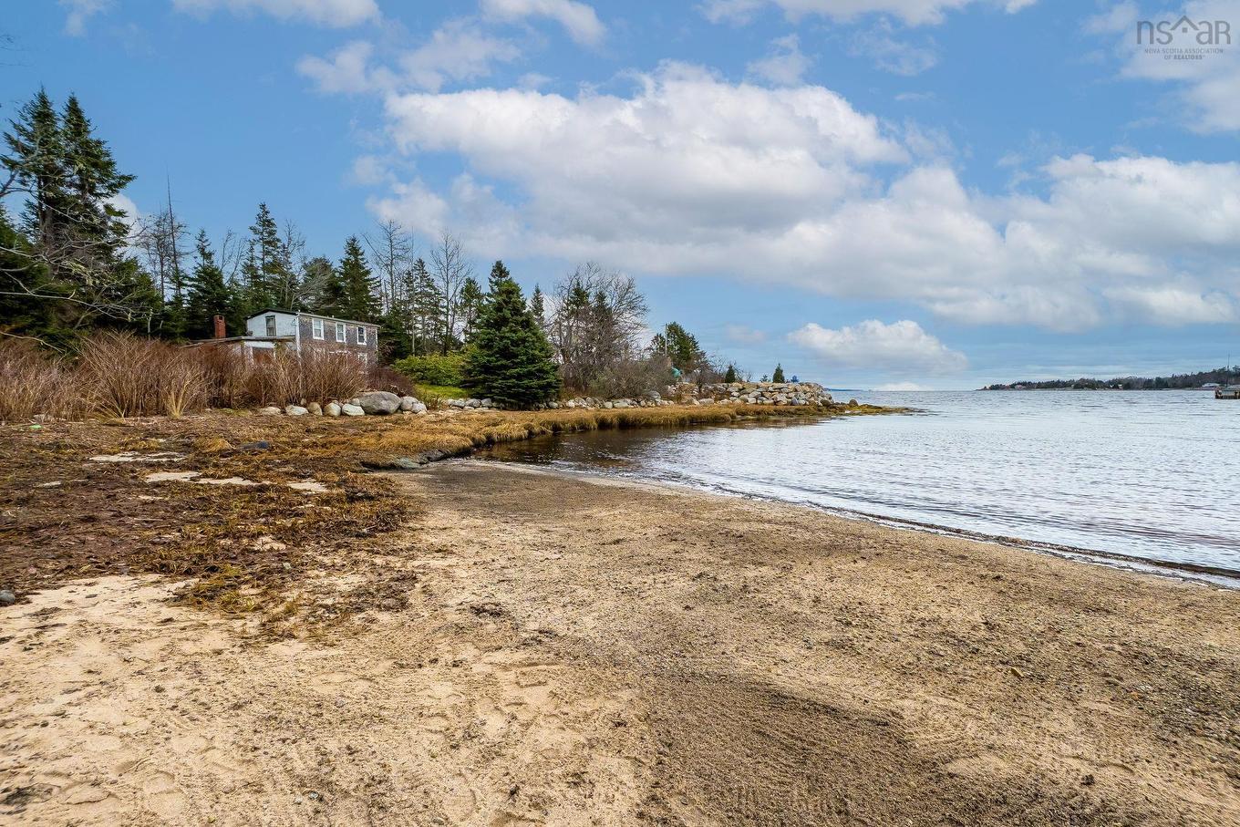 3 Keans Road, Hubbards, NS