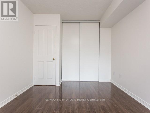 719 - 942 Yonge Street, Toronto, ON - Indoor Photo Showing Other Room