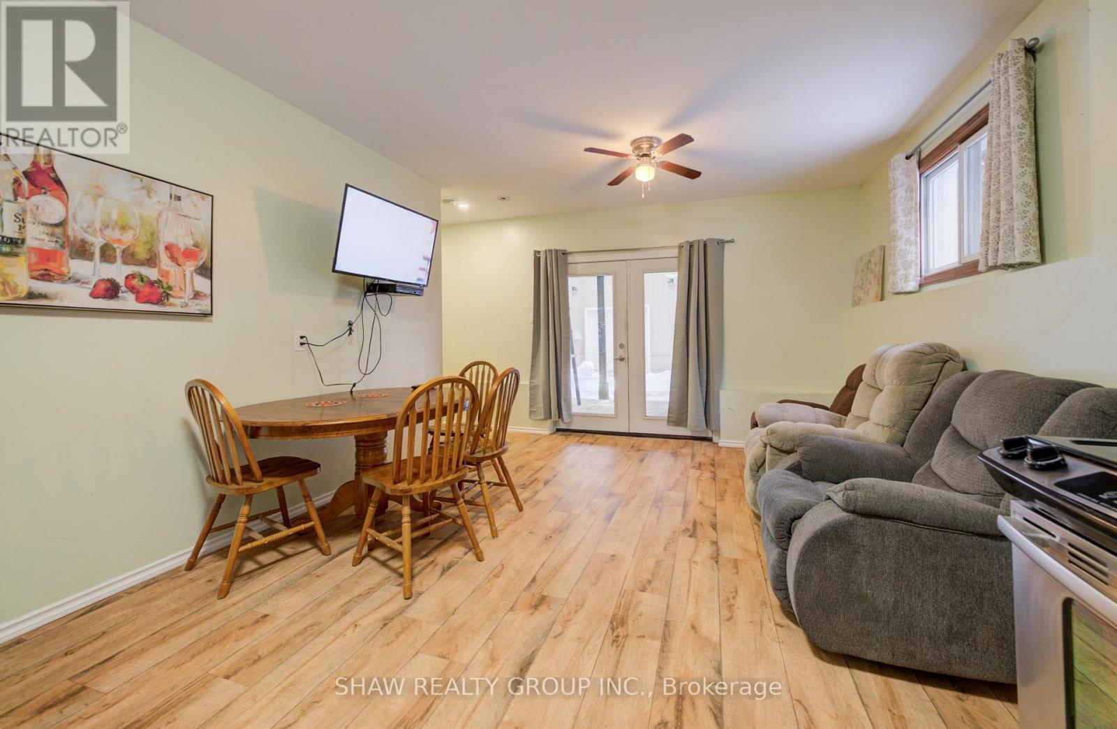 3 - 4 Perin Place, Kitchener, ON - Indoor