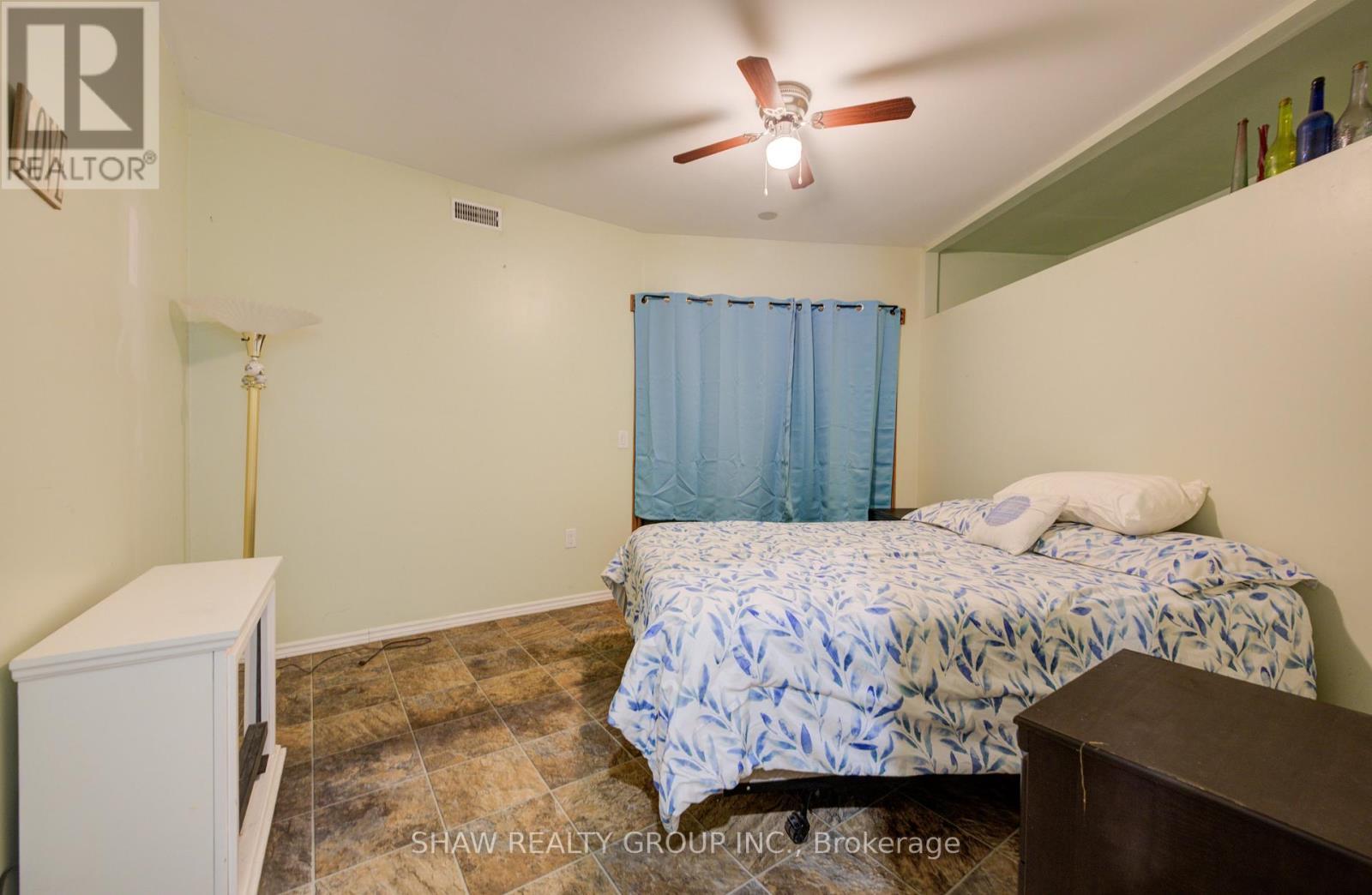 3 - 4 Perin Place, Kitchener, ON - Indoor Photo Showing Bedroom