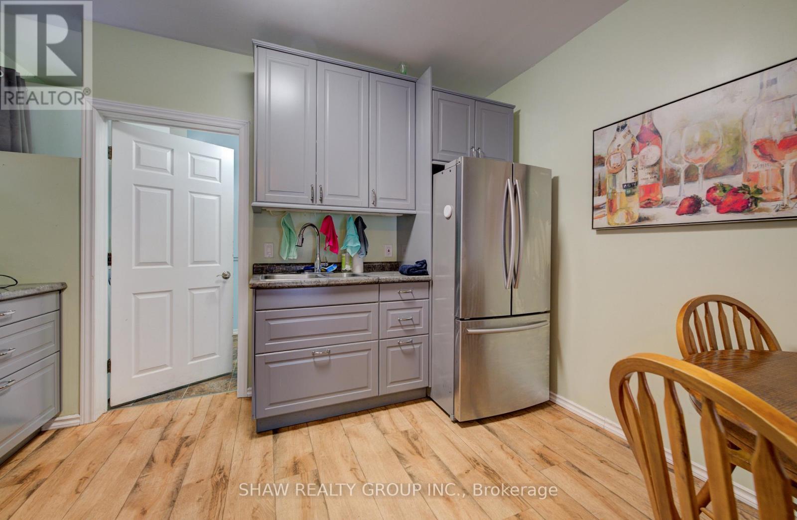 3 - 4 Perin Place, Kitchener, ON - Indoor