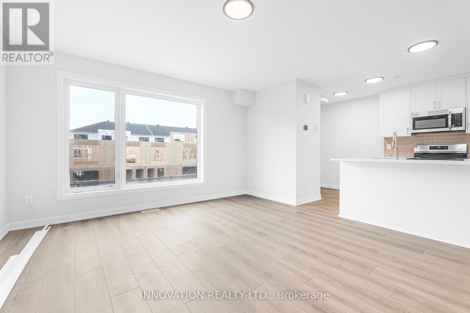 24 - 801 Glenroy Gilbert Drive, Ottawa, ON - Indoor Photo Showing Kitchen