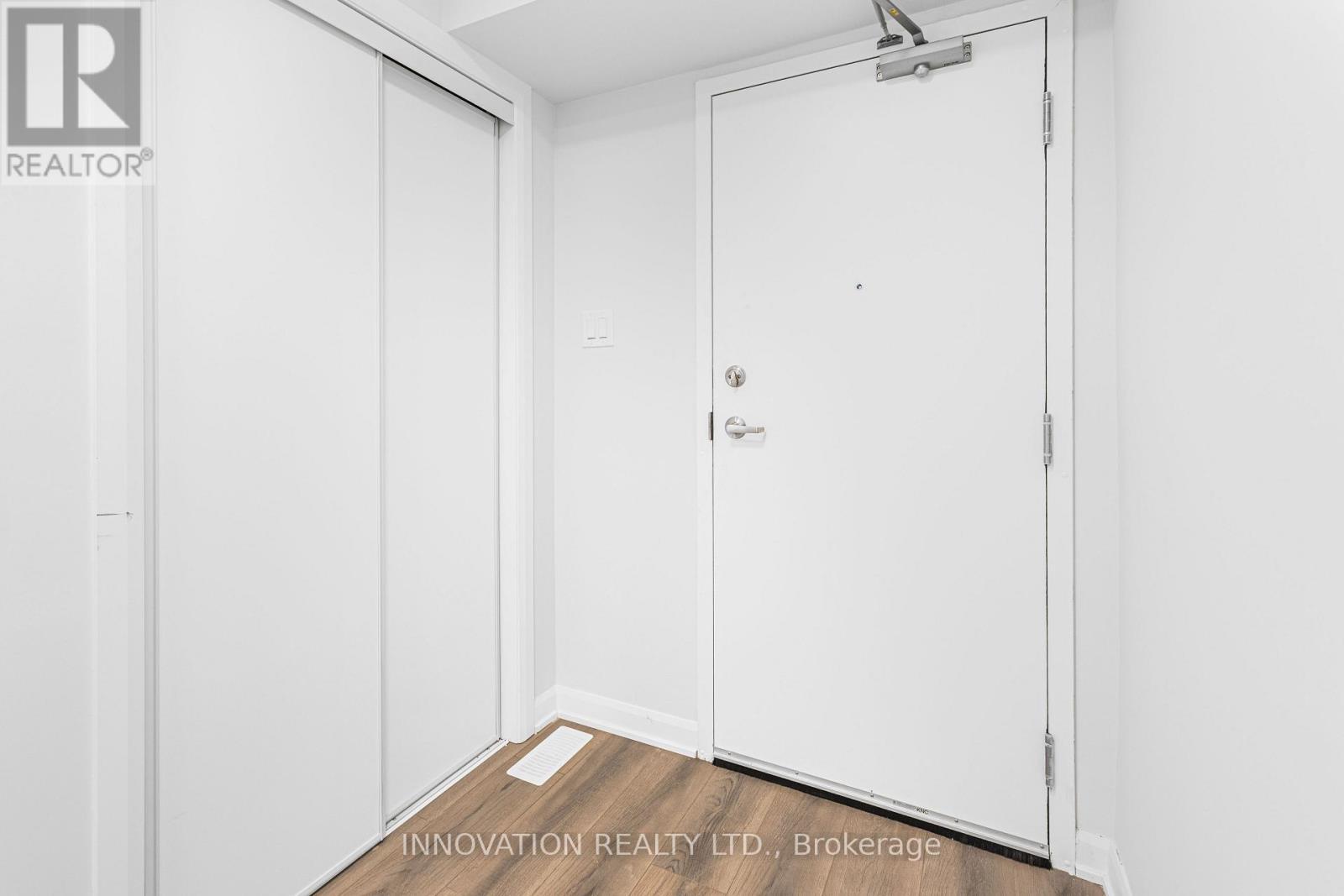 24 - 801 Glenroy Gilbert Drive, Ottawa, ON - Indoor Photo Showing Other Room