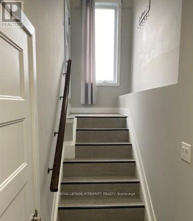 444 Maize Street, Russell, ON - Indoor Photo Showing Other Room