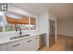 Lots of counter space -