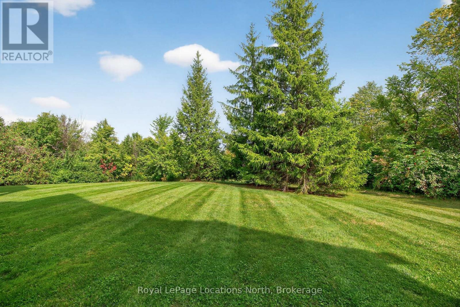 121 - 170 Snowbridge Way, Blue Mountains, ON - Outdoor