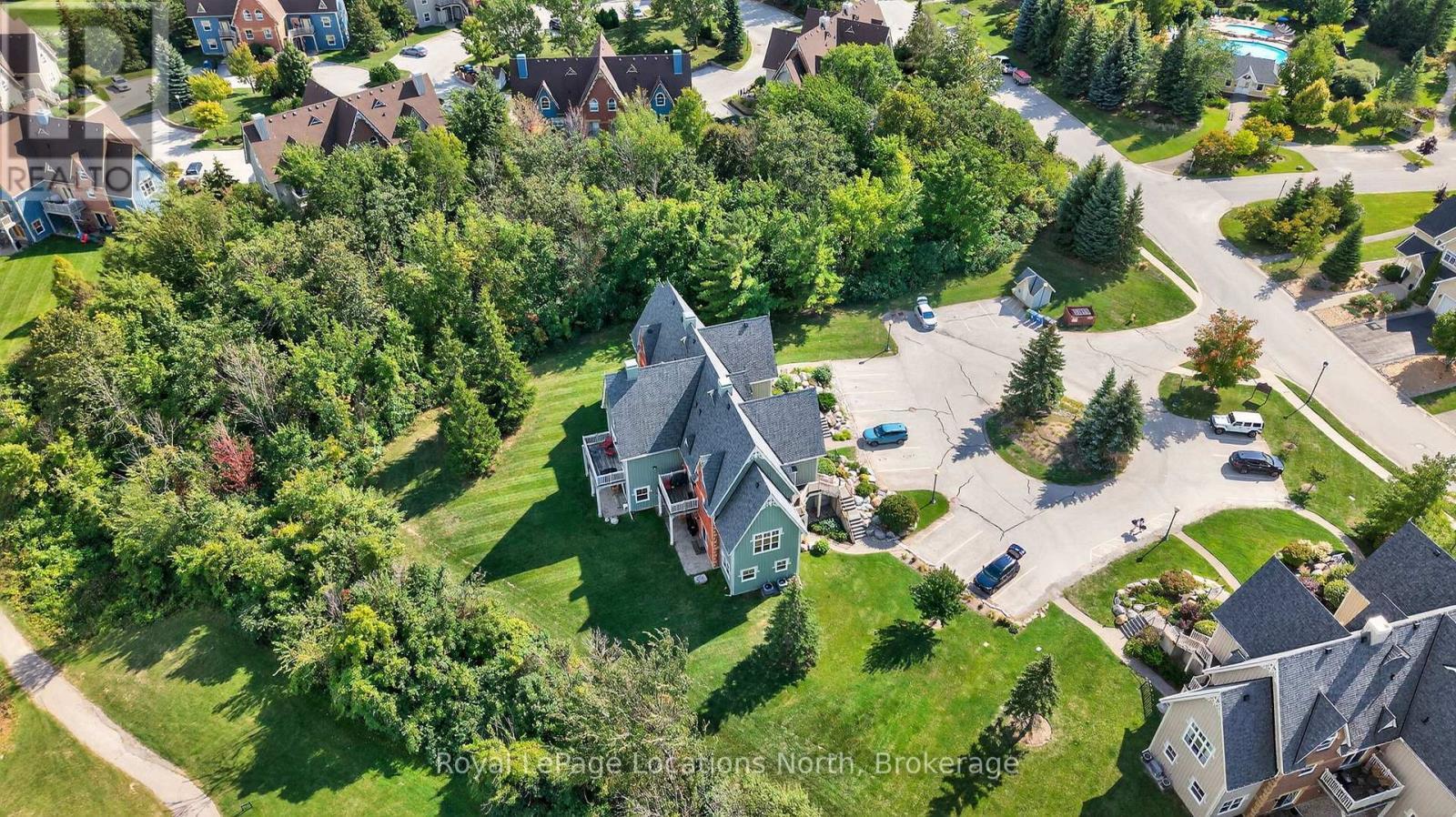 121 - 170 Snowbridge Way, Blue Mountains, ON - Outdoor With View