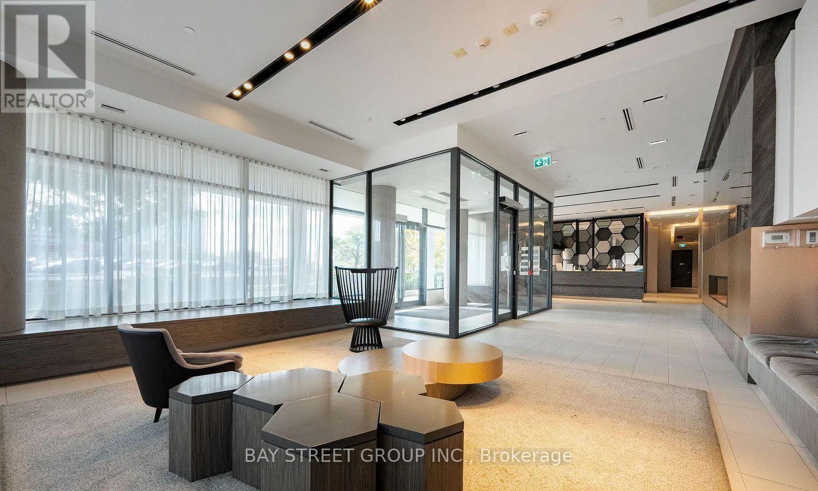 1211 - 128 Fairview Mall Drive, Toronto, ON - Indoor Photo Showing Other Room