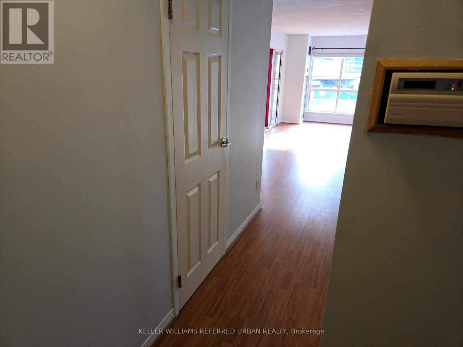 419 - 25 The Esplanade, Toronto, ON - Indoor Photo Showing Other Room