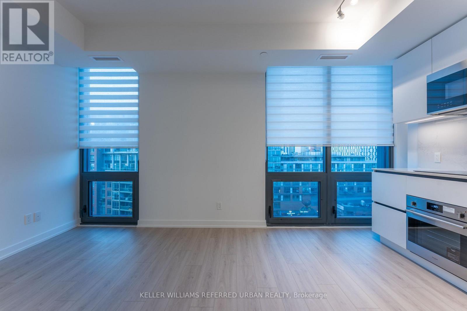 907 - 35 Parliament Street, Toronto, ON - Indoor Photo Showing Other Room