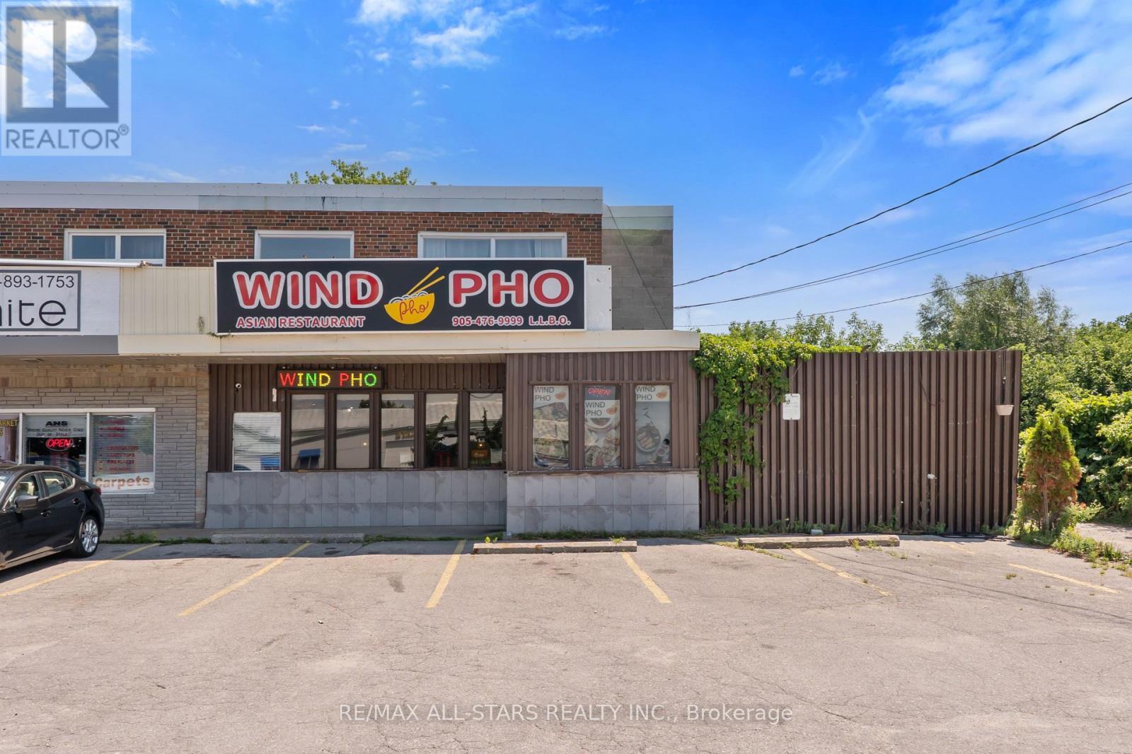 289 The Queensway Avenue S, Georgina, ON