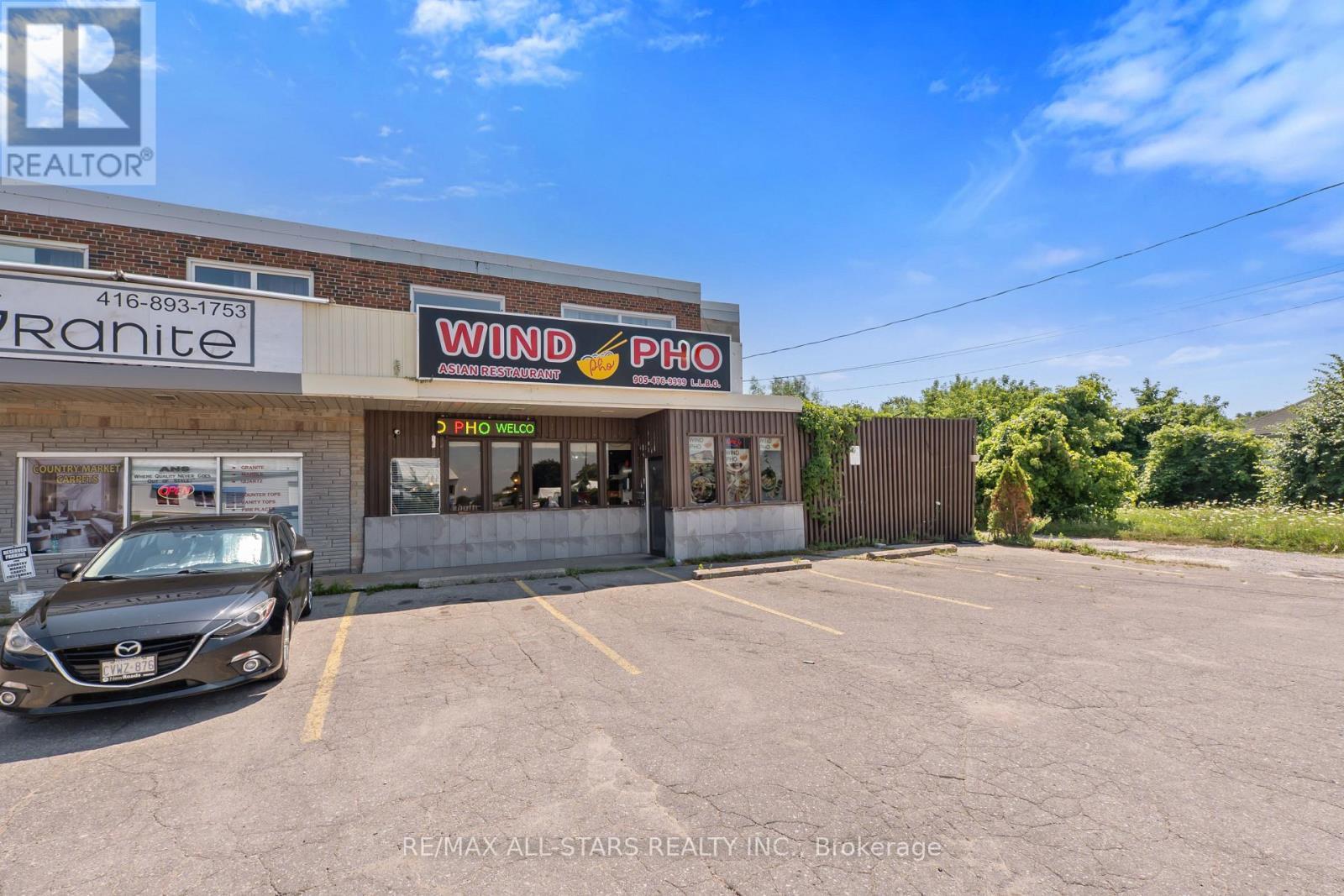 289 The Queensway Avenue S, Georgina, ON