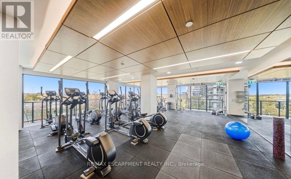 3911 - 20 Shore Breeze Drive, Toronto, ON - Indoor Photo Showing Gym Room