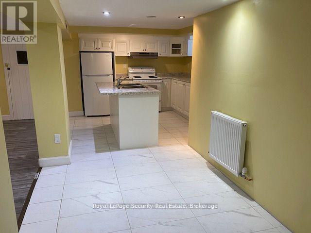 Basement - 162 Donald Avenue, Toronto, ON - Indoor Photo Showing Kitchen