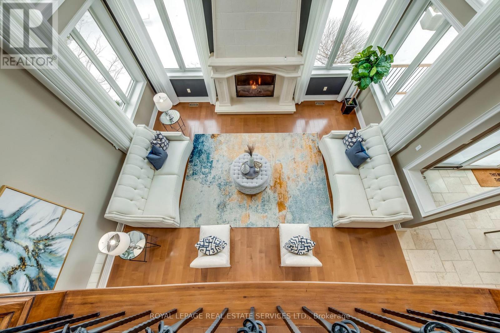 3341 Lakeshore Road, Burlington, ON - Indoor With Fireplace