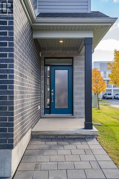 172 - 177 Edge Valley Road, London East, ON - Outdoor