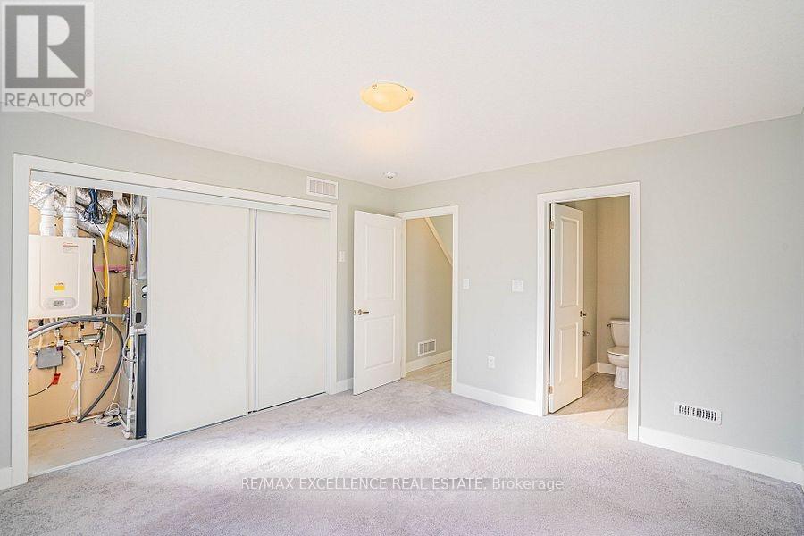 172 - 177 Edge Valley Road, London East, ON - Indoor Photo Showing Other Room