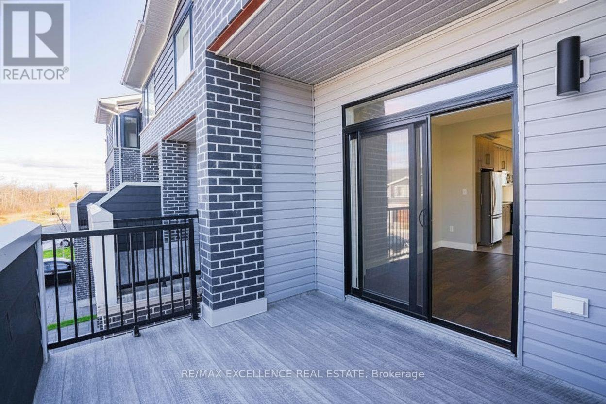 172 - 177 Edge Valley Road, London East, ON - Outdoor With Exterior