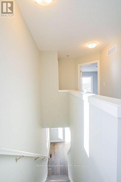 172 - 177 Edge Valley Road, London East, ON - Indoor Photo Showing Other Room