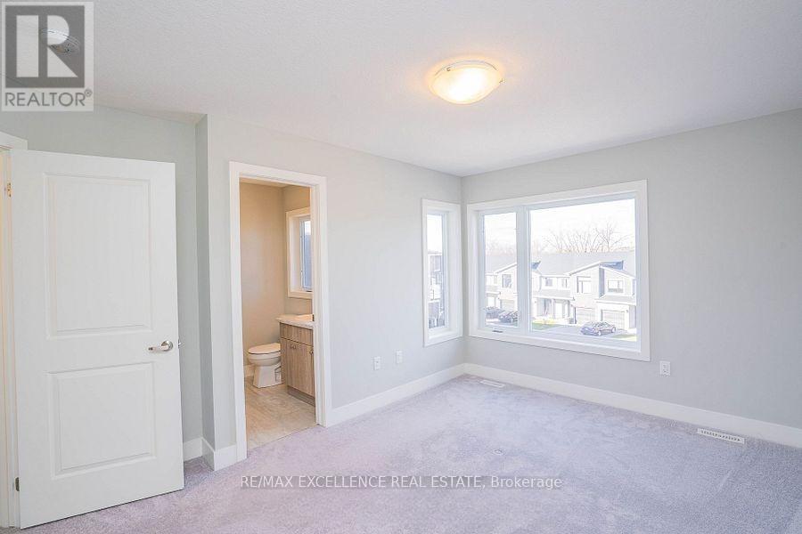 172 - 177 Edge Valley Road, London East, ON - Indoor Photo Showing Other Room