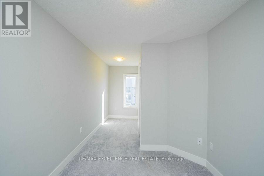 172 - 177 Edge Valley Road, London East, ON - Indoor Photo Showing Other Room