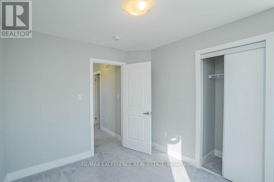 172 - 177 Edge Valley Road, London East, ON - Indoor Photo Showing Other Room