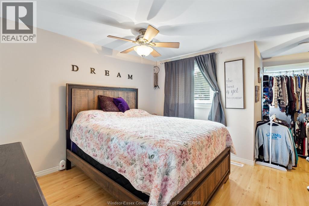 330 Fryer Street, Amherstburg, ON - Indoor Photo Showing Bedroom