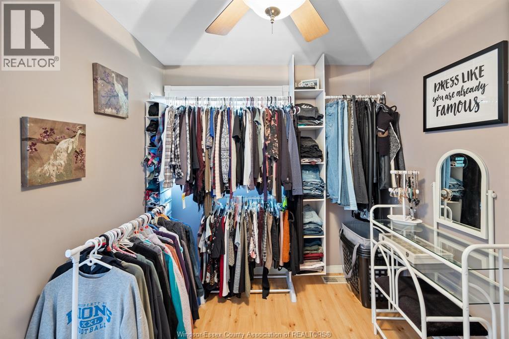 330 Fryer Street, Amherstburg, ON - Indoor With Storage