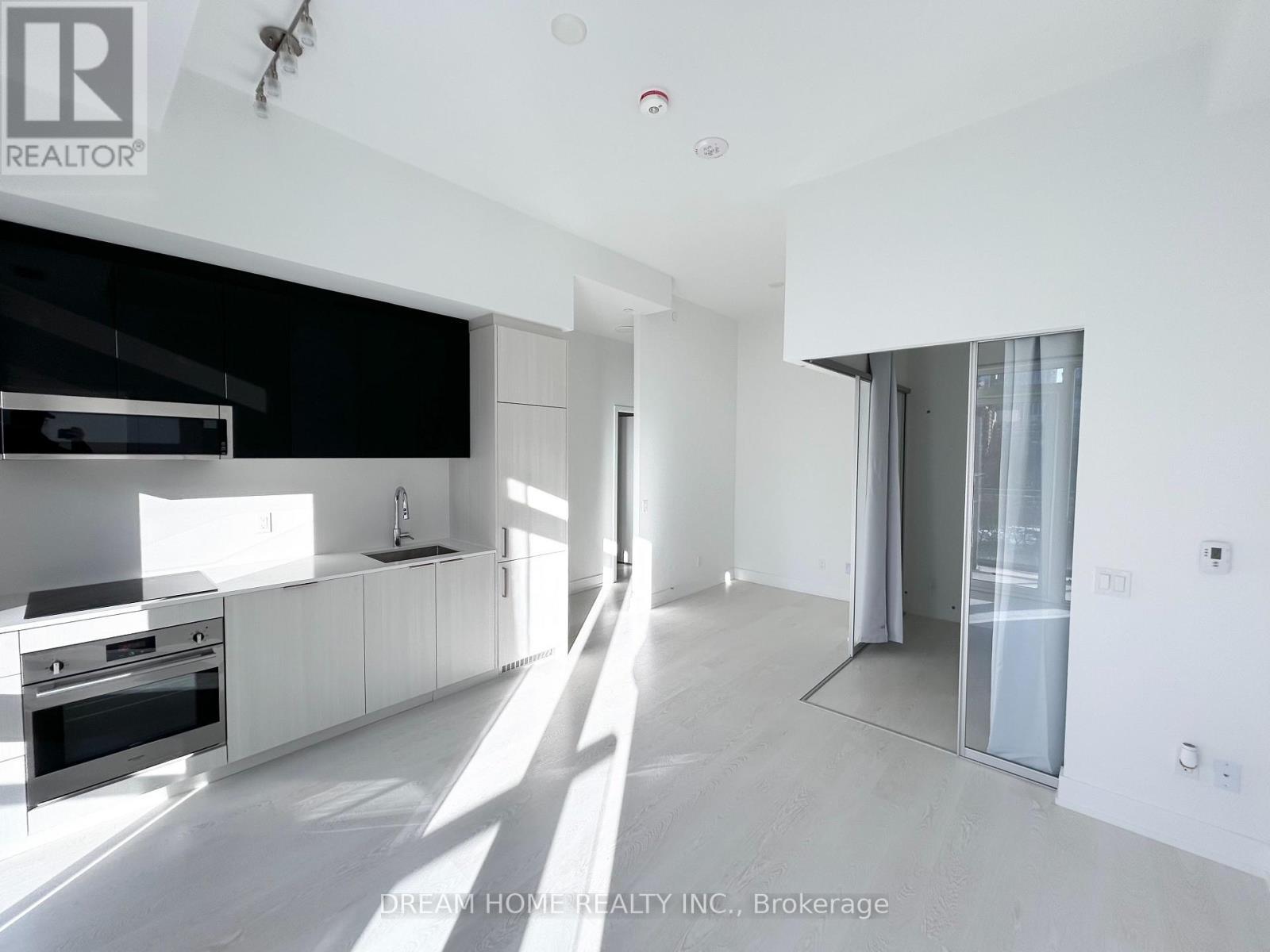 715 - 308 Jarvis Street, Toronto, ON - Indoor