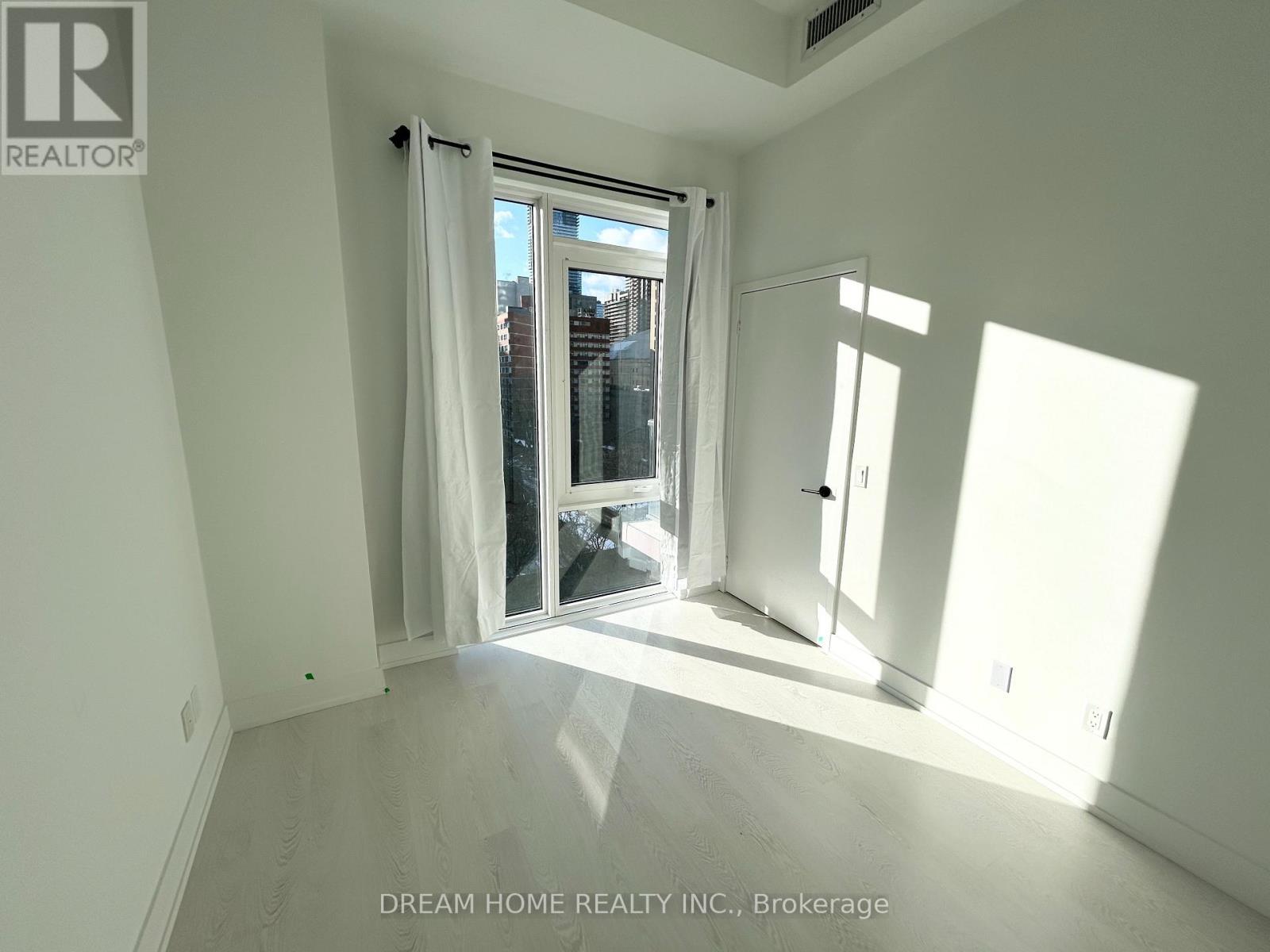 715 - 308 Jarvis Street, Toronto, ON - Indoor Photo Showing Other Room