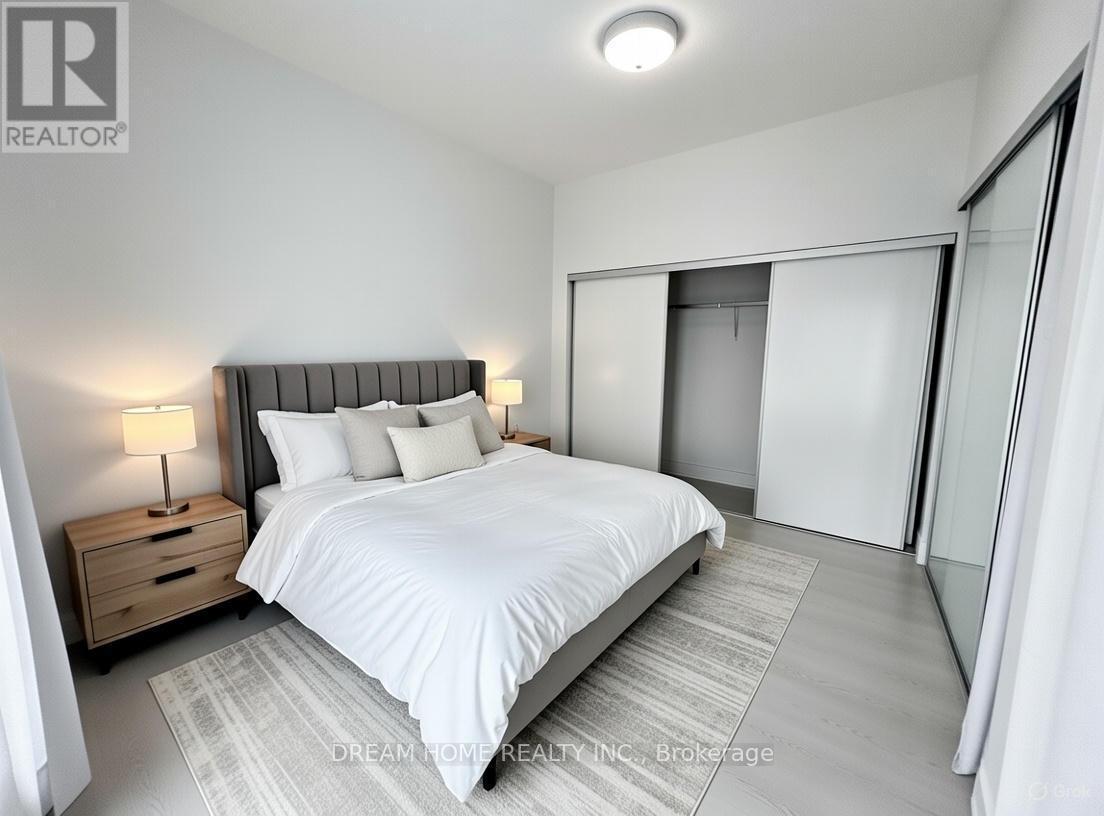 715 - 308 Jarvis Street, Toronto, ON - Indoor Photo Showing Bedroom