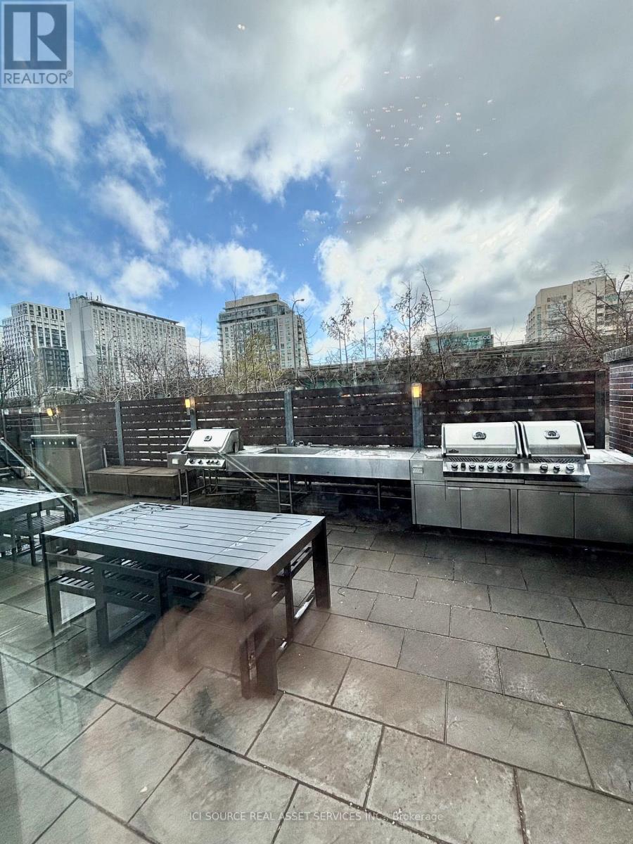 4908 - 11 Brunel Court, Toronto, ON - Outdoor