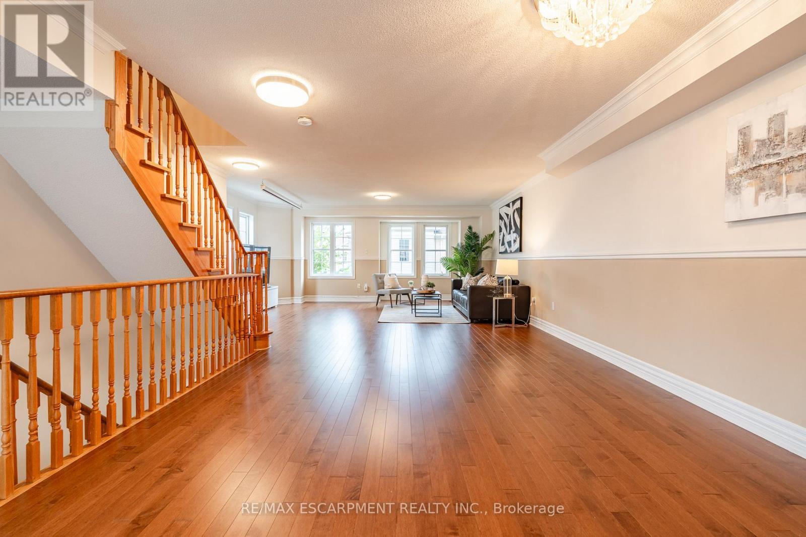 38 Archibald Mews, Toronto, ON - Indoor Photo Showing Other Room