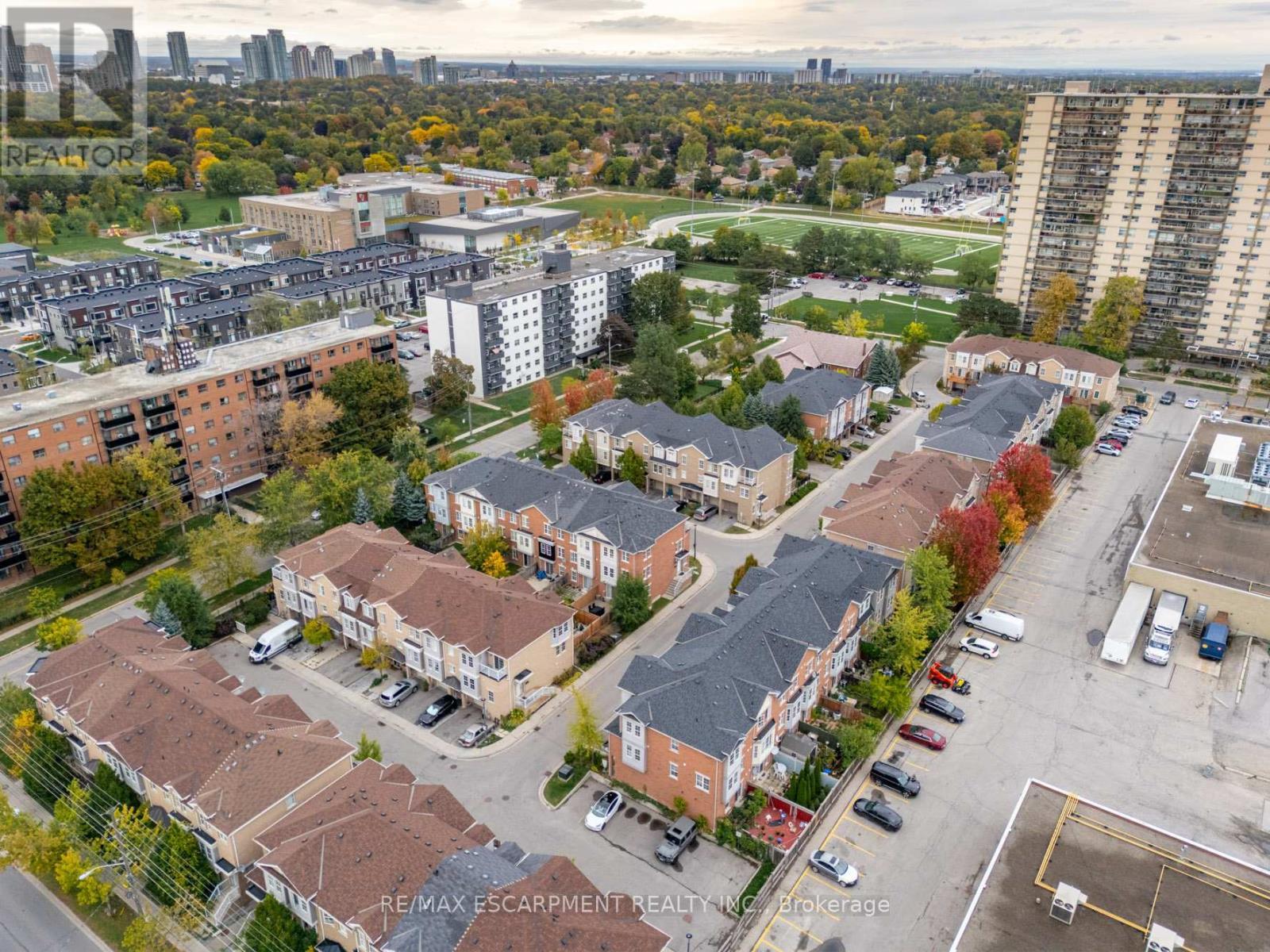 38 Archibald Mews, Toronto, ON - Outdoor With View