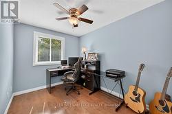 Bedroom/Office -