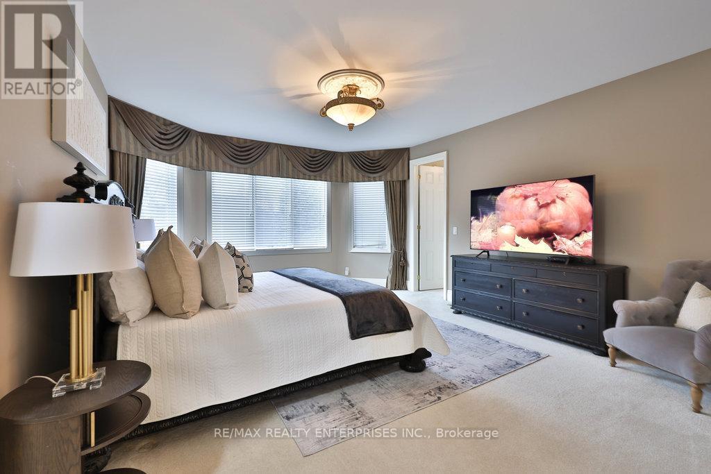 683 Canyon Street, Mississauga, ON - Indoor Photo Showing Bedroom