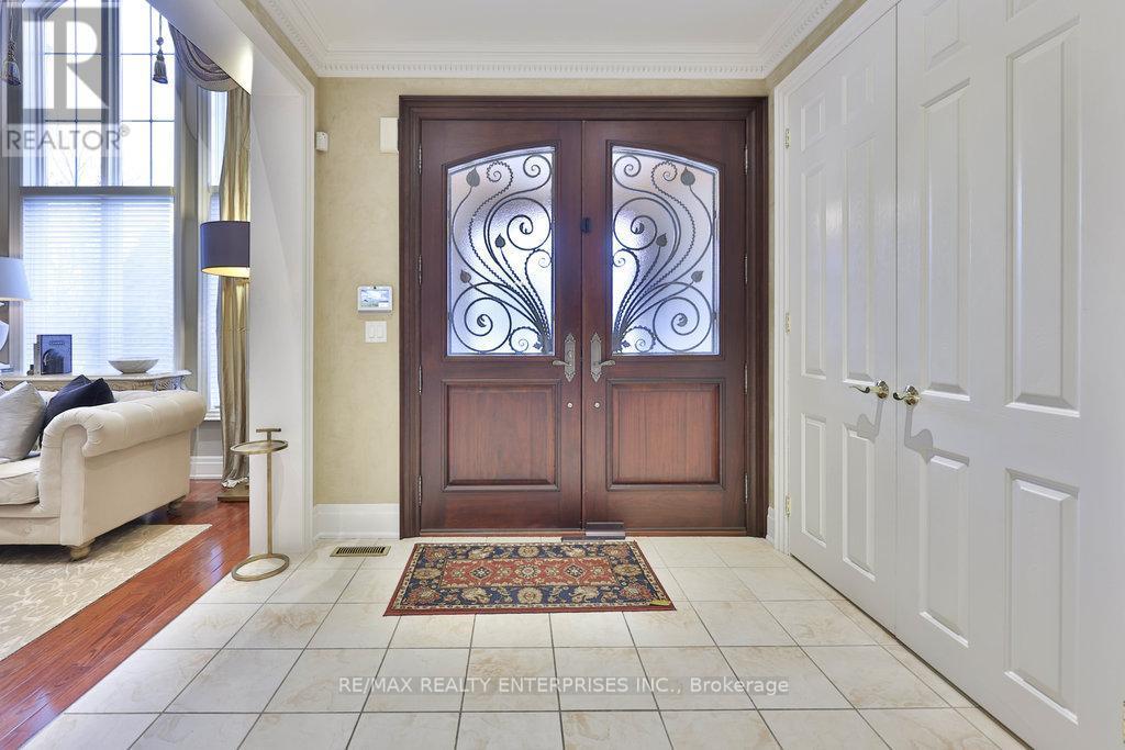 683 Canyon Street, Mississauga, ON - Indoor Photo Showing Other Room