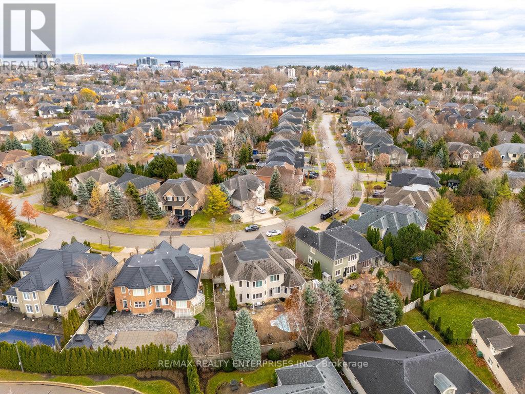 683 Canyon Street, Mississauga, ON - Outdoor With View