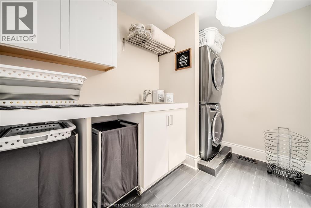 6186 Silver Maple, Lasalle, ON - Indoor