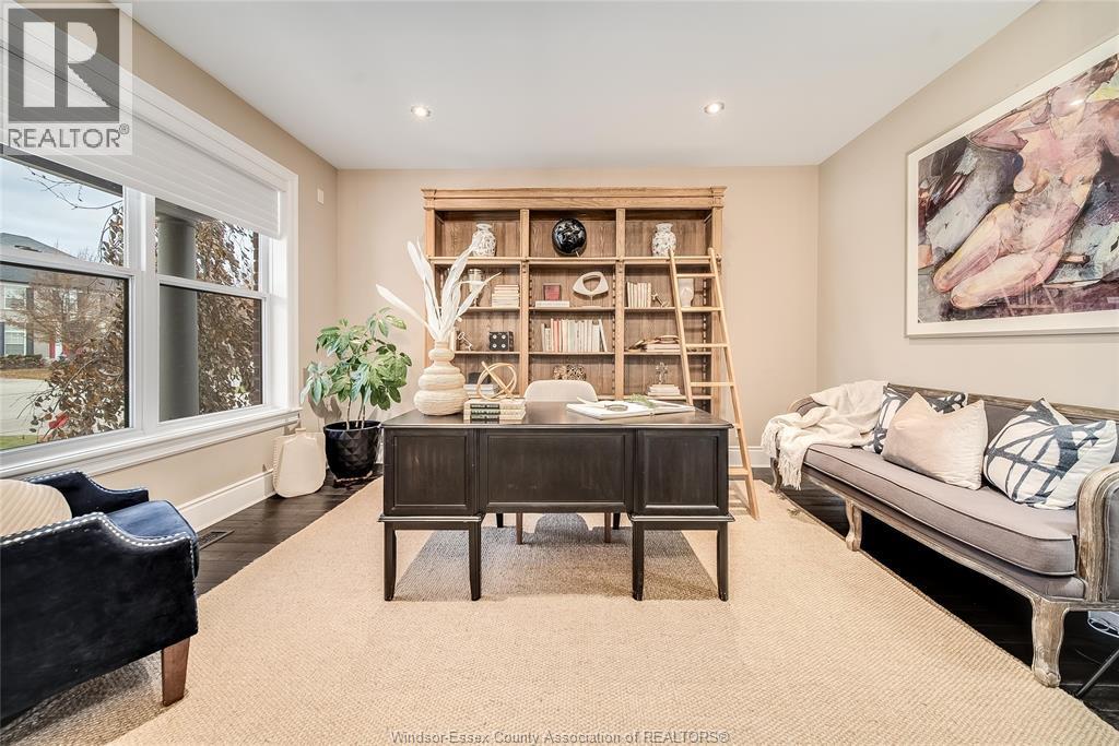 6186 Silver Maple, Lasalle, ON - Indoor