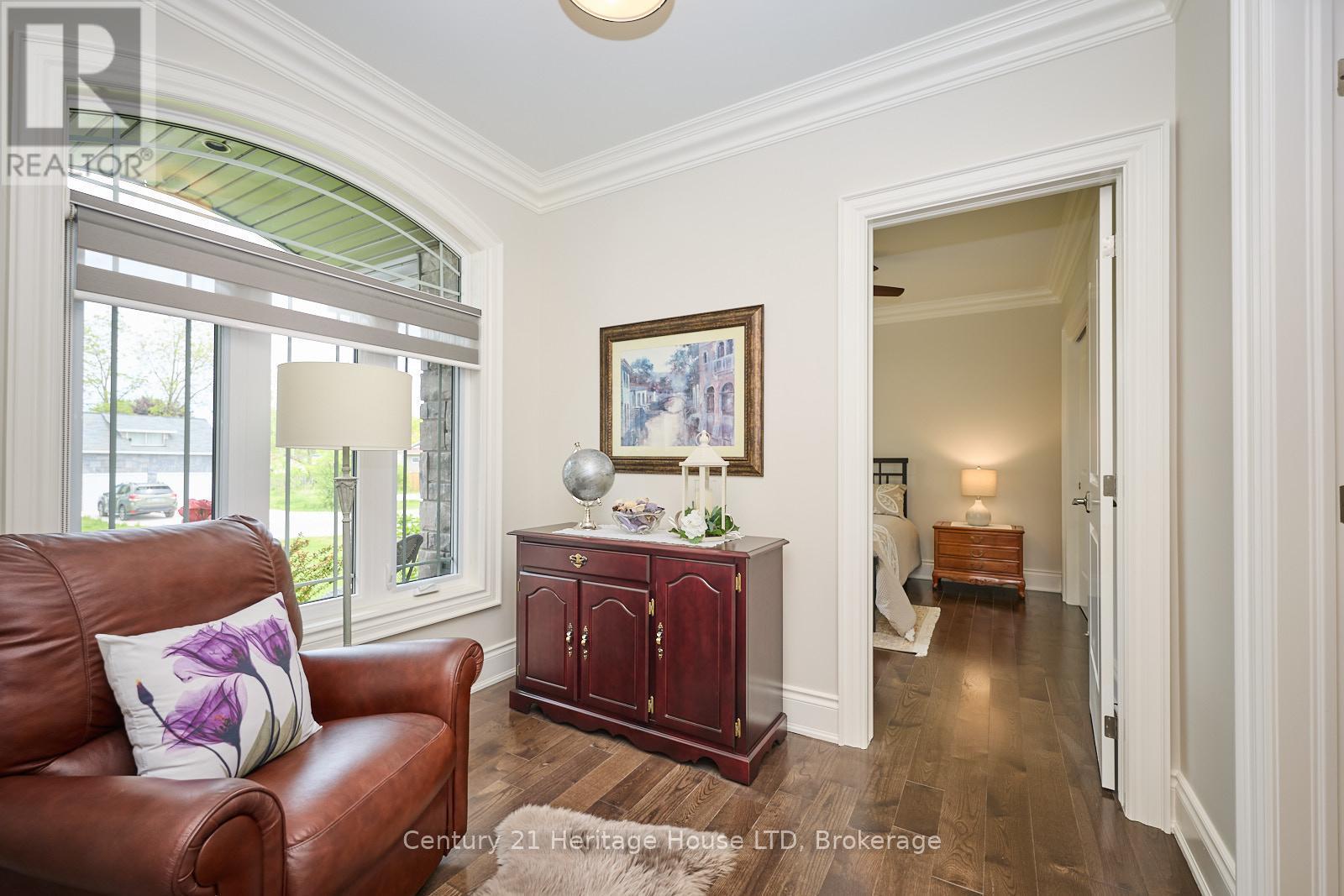 17 Biggar Road, Thorold (Port Robinson), ON - Indoor