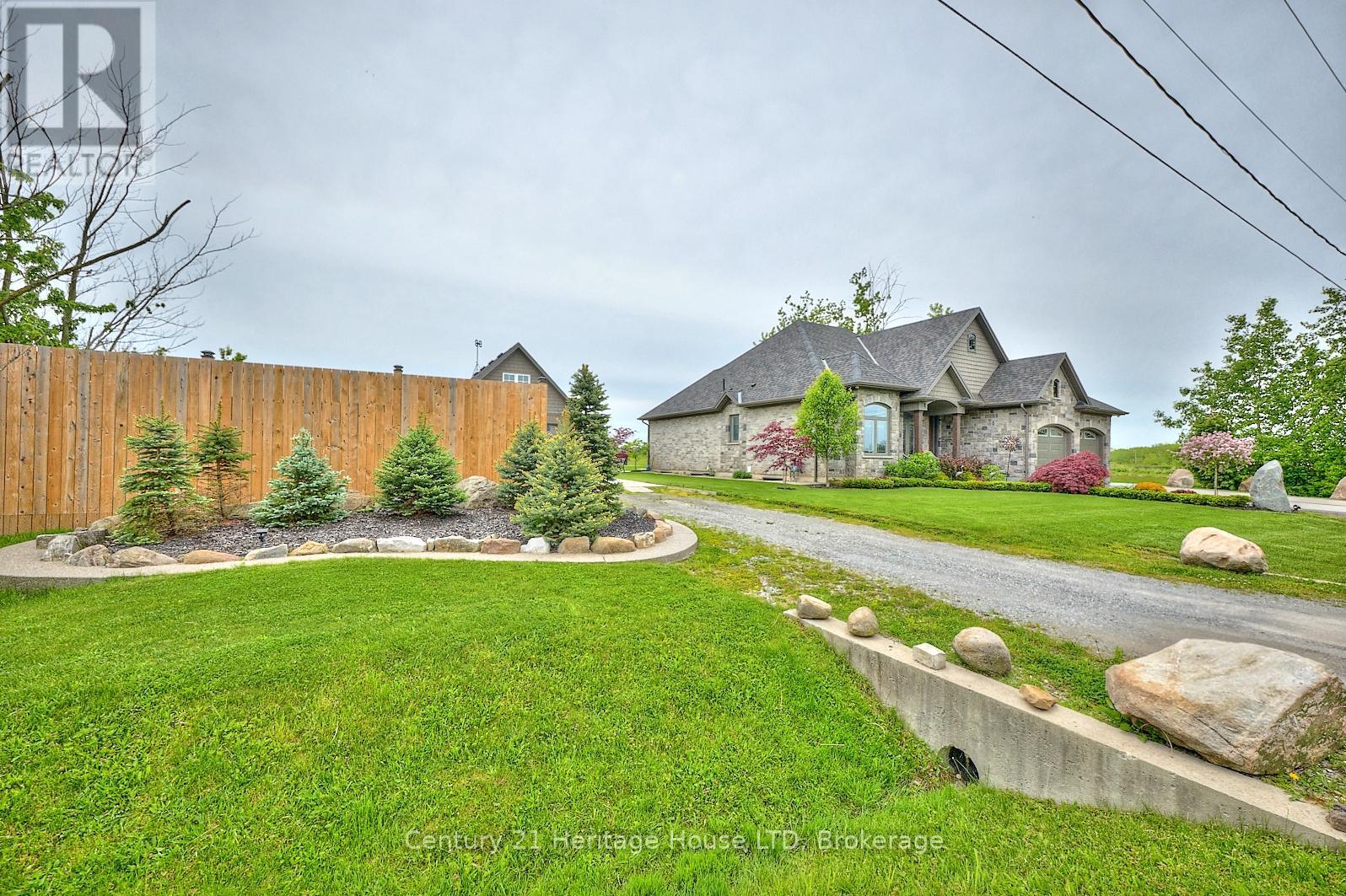 17 Biggar Road, Thorold (Port Robinson), ON - Outdoor