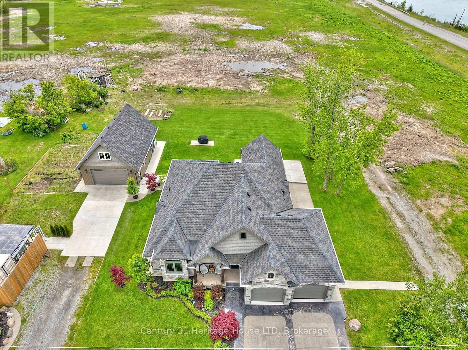 17 Biggar Road, Thorold (Port Robinson), ON - Outdoor