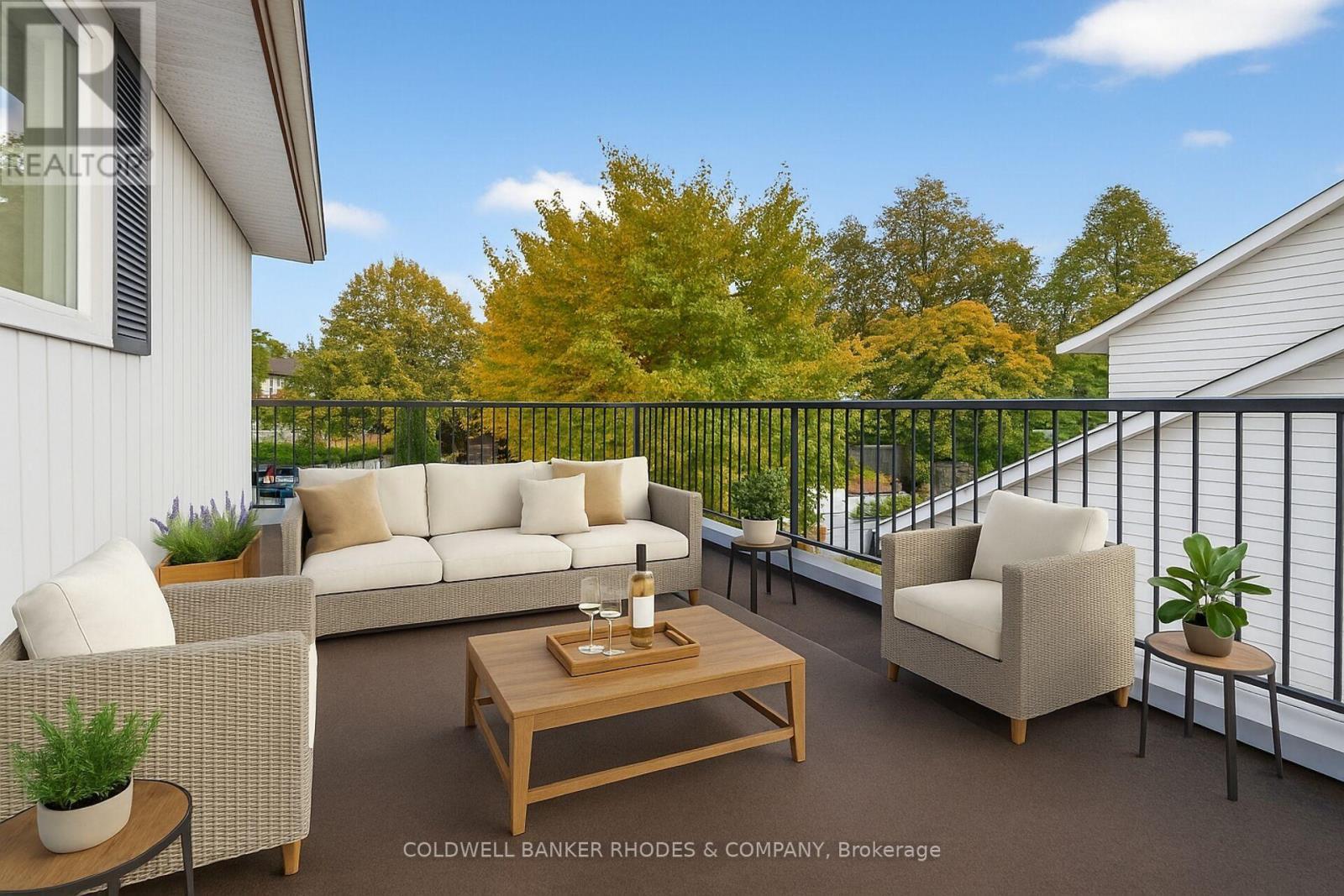 8 Confederation Private, Ottawa, ON - Outdoor With Deck Patio Veranda With Exterior