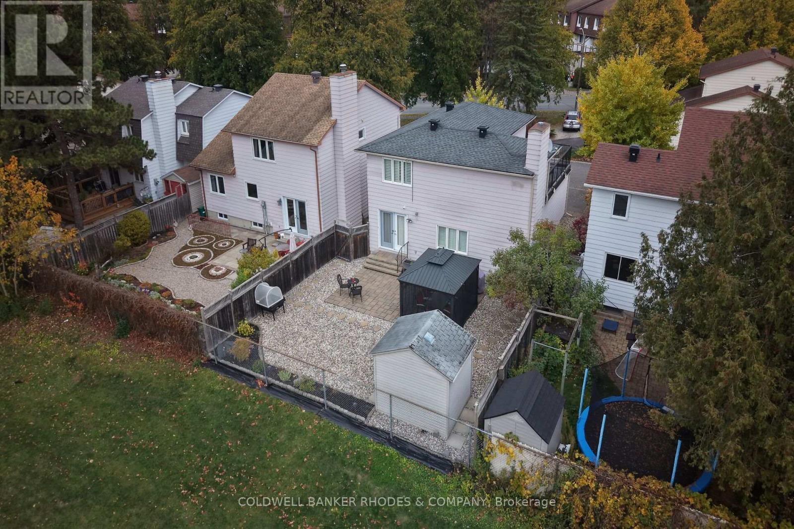 8 Confederation Private, Ottawa, ON - Outdoor