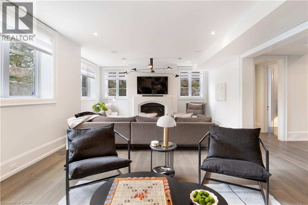 31 Reid Court, Puslinch, ON - Indoor