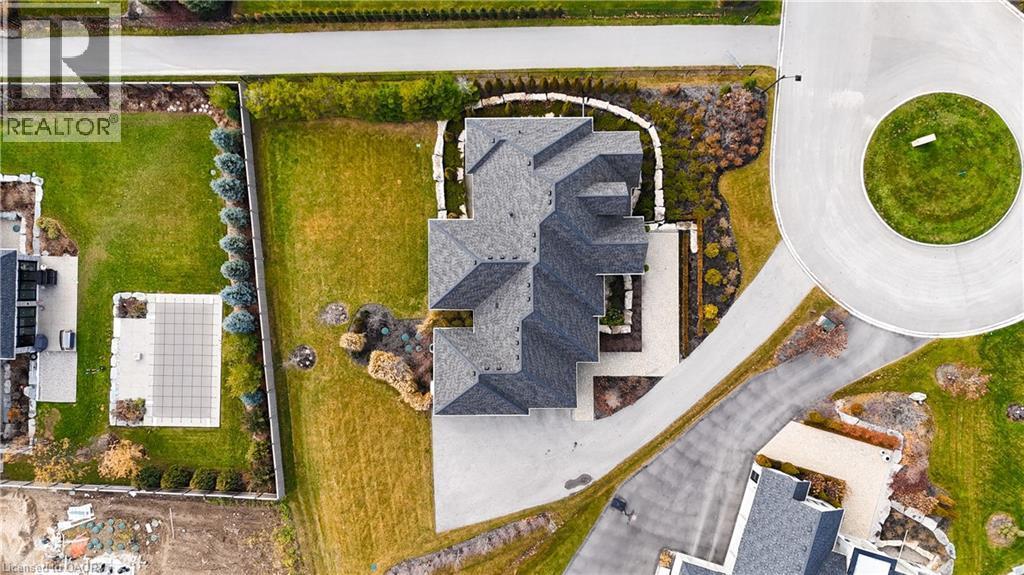 31 Reid Court, Puslinch, ON - Outdoor