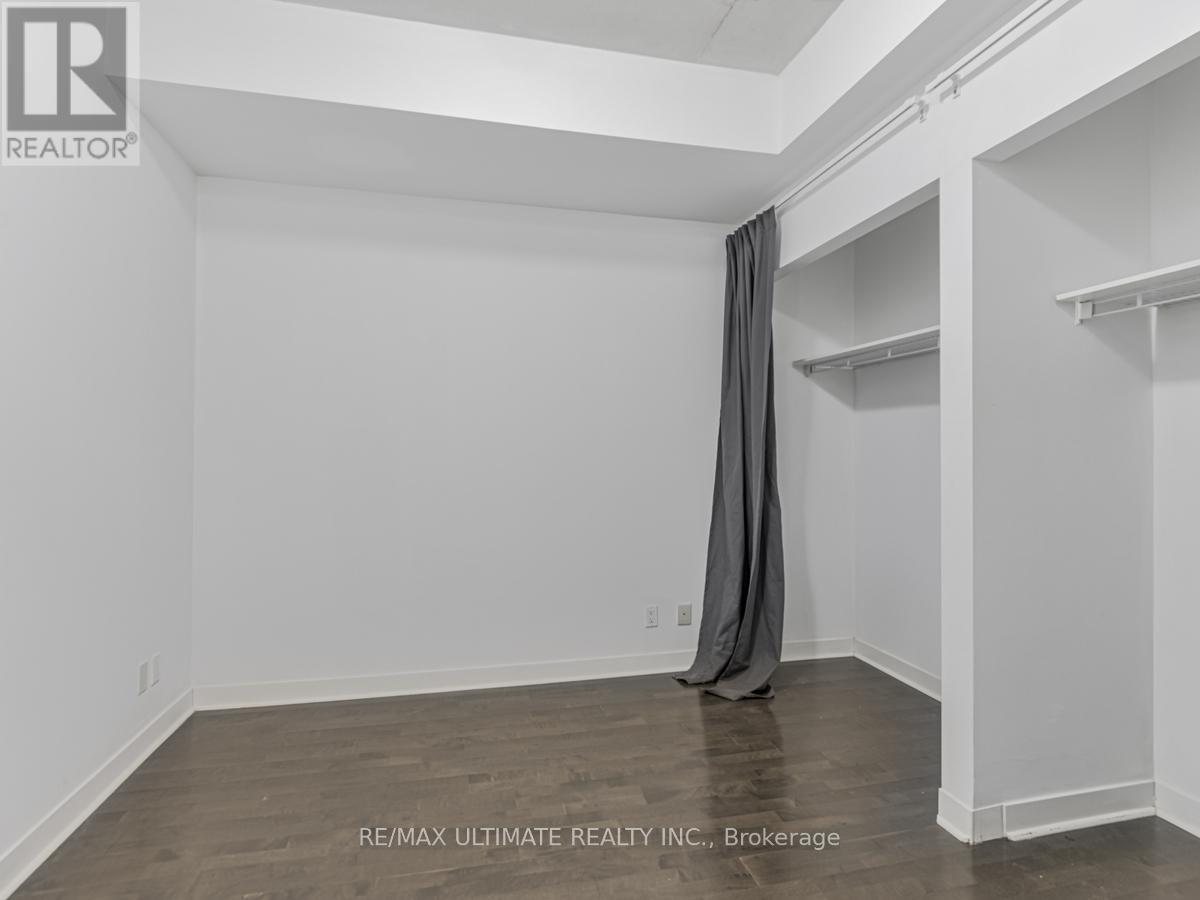 705 - 127 Queen Street E, Toronto, ON - Indoor