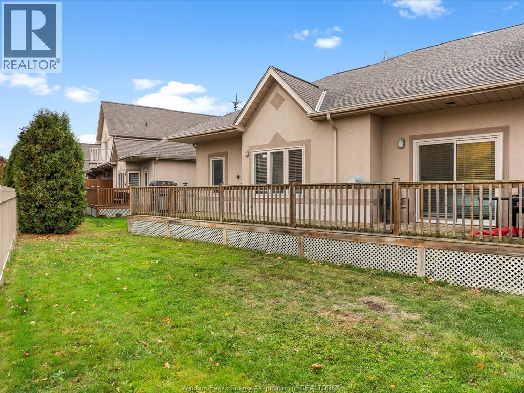 381 Tuscany Crescent, Tecumseh, ON - Outdoor With Deck Patio Veranda